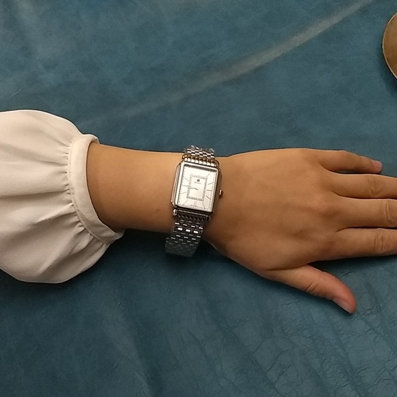 Michele Women's Deco II Mid Watch - Picture 13 of 14